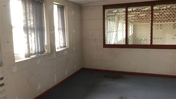 North Head Sanctuary - Barracks Precinct Building 17 Gym (31/08/2018 - Credits: Shannon Wheeler)