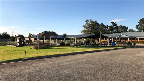 Howlong Golf Resort Motel (8/01/2019 - Credits: Shannon Wheeler)