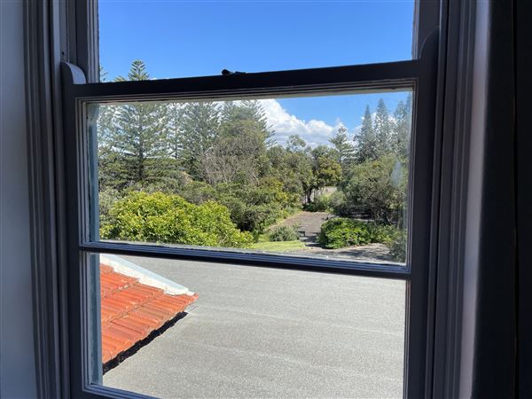 Gap Bluff Former Officers Mess Watsons Bay NPWS (1/10/2021 - Credits: Screen NSW Mechele Axford)