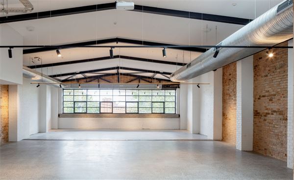 Sydney Showroom Space (6/06/2023 - Credits: submitted by: Christina Taylor)