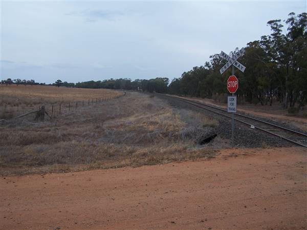 Dubbo (surrounds) (25/02/2013 10:03:26 AM)