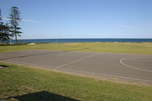 Dalby Oval and Netball Courts (27/02/2013 10:53:26 AM)