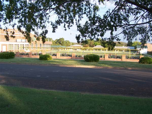Coonabarabran (27/02/2013 1:29:35 PM)