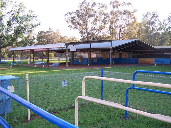 Coonabarabran Jockey Club (27/02/2013 1:35:27 PM)