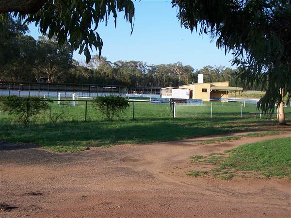 Coonabarabran Jockey Club (27/02/2013 1:36:38 PM)