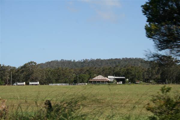 Dunmore & Albion Park (28/02/2013 12:06:58 PM)