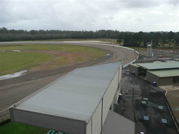 Menangle Park Paceway (28/02/2013 3:42:29 PM)