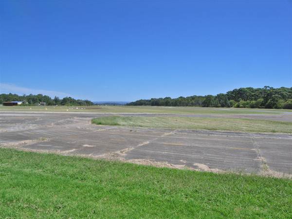 Belmont Airport (28/02/2013 9:25:12 PM)