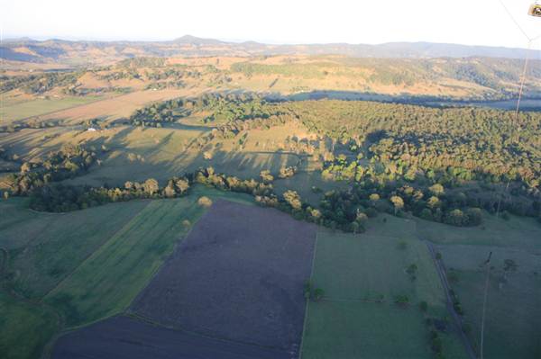 Byron Hinterland-Hot Air Balloon (2/03/2013 10:58:19 PM)