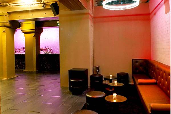 Crystal Bar (4/03/2013 11:56:17 AM)