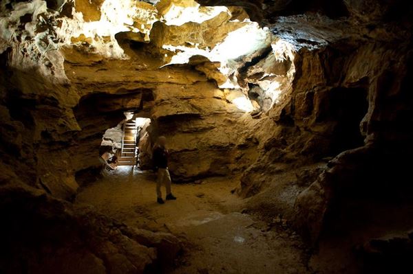 Jenolan Caves (5/03/2013 9:45:02 PM)