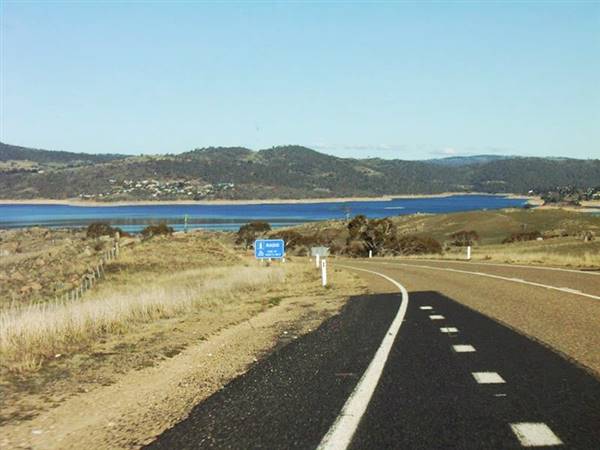 Lake Jindabyne (5/03/2013 11:20:26 PM)
