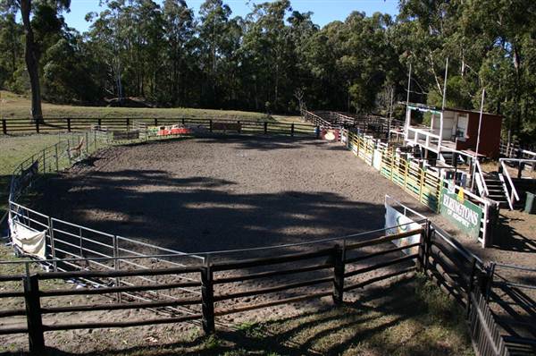 John Scott Kundabung Rodeo Grounds / Stables (6/03/2013 11:29:52 AM)