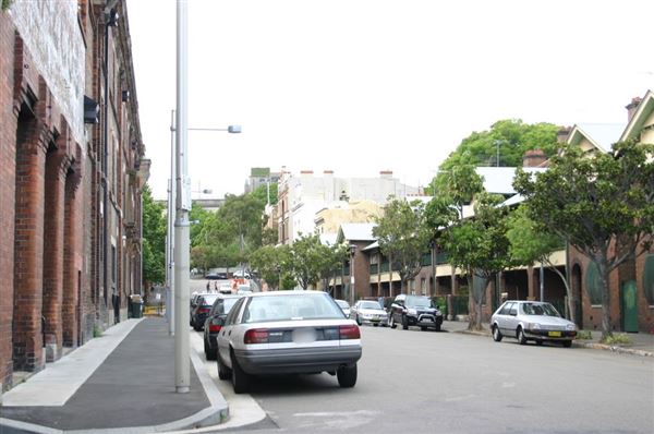 Millers Point - Windmill St (7/03/2013 11:26:09 PM)