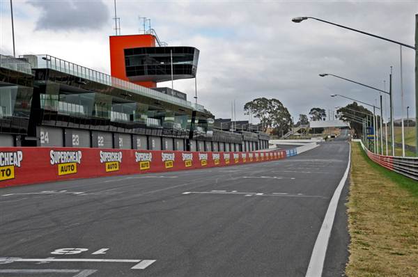 Bathurst National Motor Racing Museum (8/03/2013 10:24:44 AM)