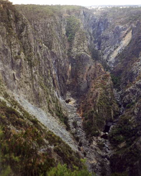 Wollomombi Gorge (9/03/2013 1:32:00 AM)