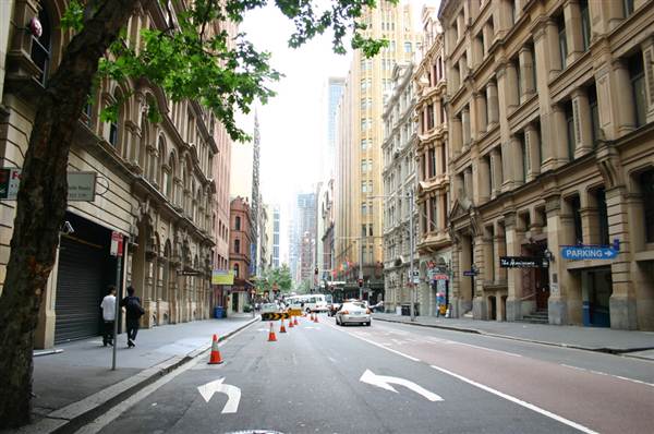 Sydney CBD - York St (11/03/2013 5:04:52 AM)