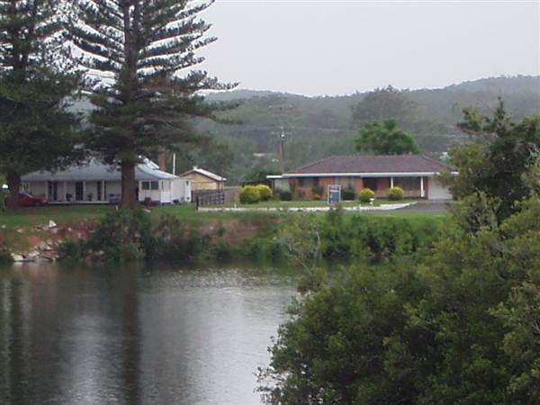 Taree (11/03/2013 5:53:14 AM)