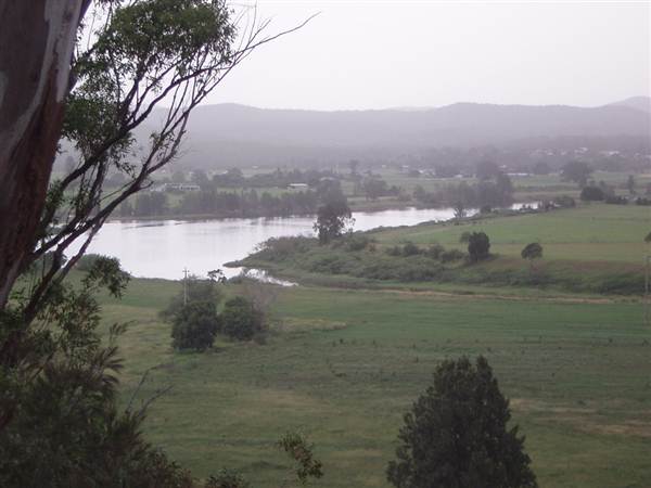 Taree (11/03/2013 5:53:46 AM)