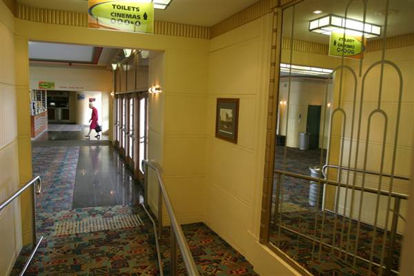 The Ritz Cinema (11/03/2013 9:24:41 AM)