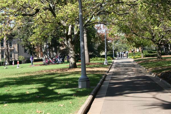 Hyde Park and Archibald Fountain - Sydney CBD (11/03/2013 1:08:30 PM)