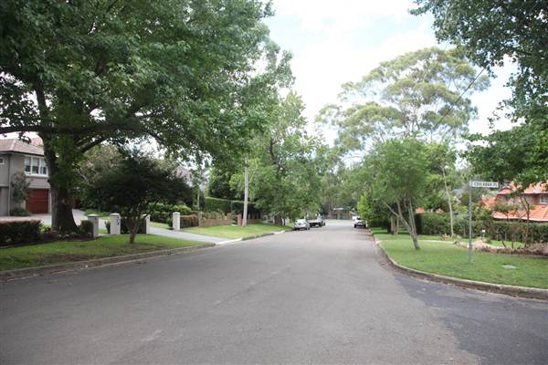 Coolabah Ave - Pymble (13/03/2013)