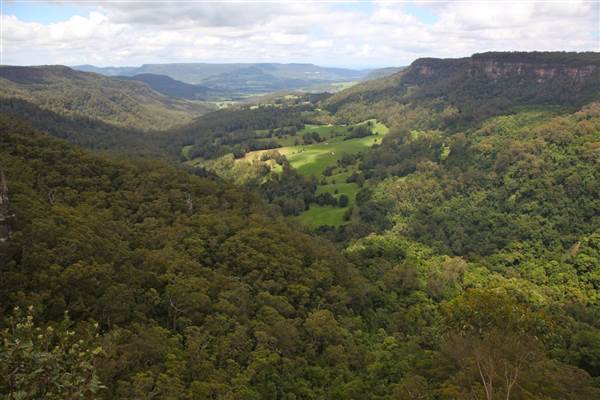 Hindmarsh Lookout, Belmore Falls - Morton National Park (18/06/2013)