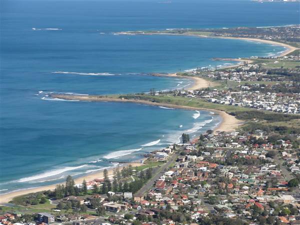 Sublime Point Lookout - Illawarra Escarpment State Conservation Area (14/09/2011 - Credits: Tony Brown /SISE)