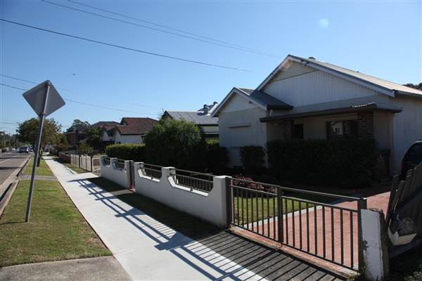 Private Houses - Granville (29/07/2013)