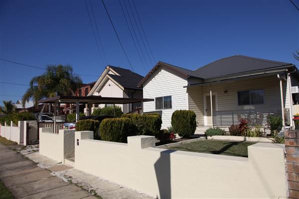 Private Houses - Granville (29/07/2013)