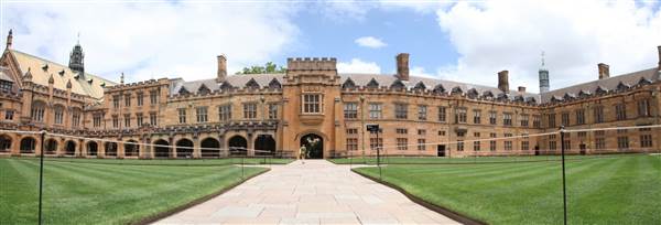 The Quadrangle Building - Sydney University (26/11/2013)