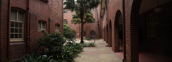 Old Teacher's College - The University of Sydney (27/11/2013)