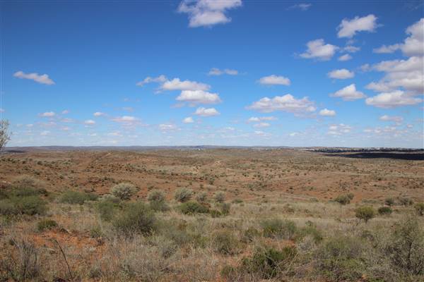 Broken Hill Sculptures Site and Living Desert (13/09/2013 - Credits: Lyndall Roberts)