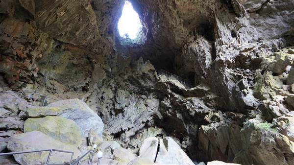 Jenolan Caves (9/06/2014 - Credits: Mary Barltrop)