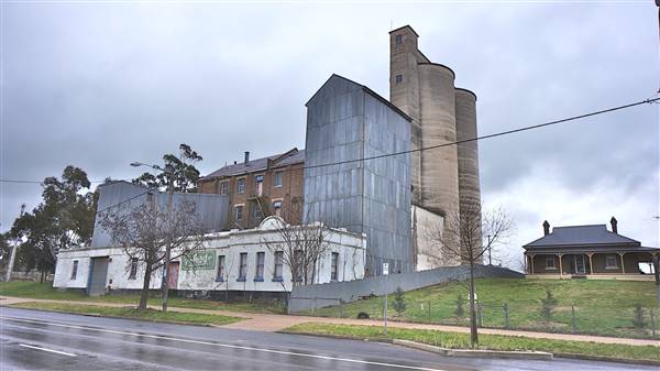 Twin Towns of Harden Murrumburrah (3/08/2015 - Credits: Mary Barltrop)