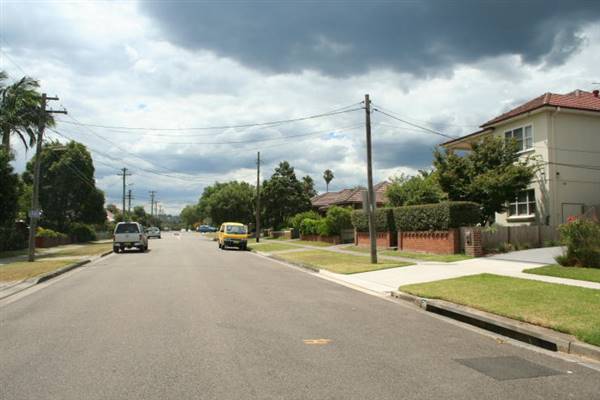 Ermington neighbourhood (3/02/2011 - Credits: Lisa Scope)