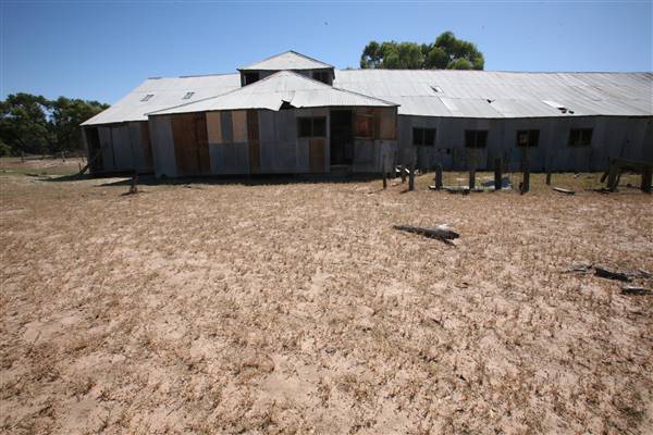 Bindara Station on the Darling - Period Homestead & Outbuildings (20/11/2015)