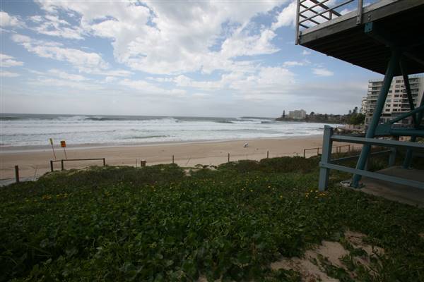 Lifeguard Tower (26/11/2015 - Credits: Lisa Scope)