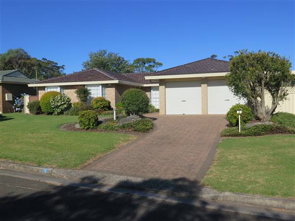 Kiama Downs neighbourhood - cul-de-sac 3 (7/12/2015)