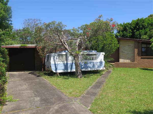 East Corrimal neighbourhood (8/12/2015 - Credits: Peter Hicks)