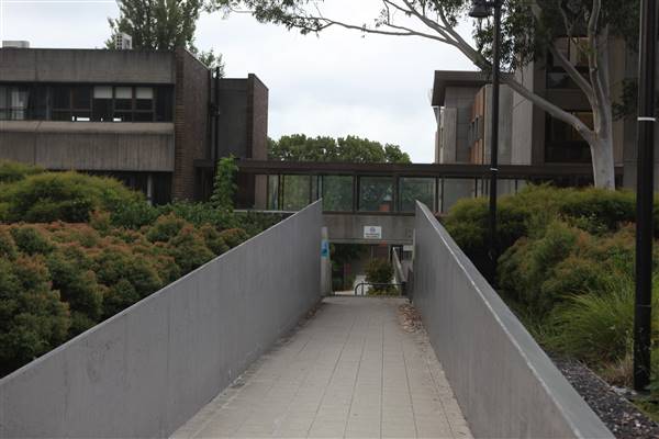 Macquarie University (16/03/2016)