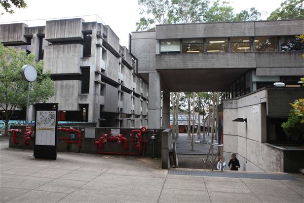 Macquarie University (16/03/2016)