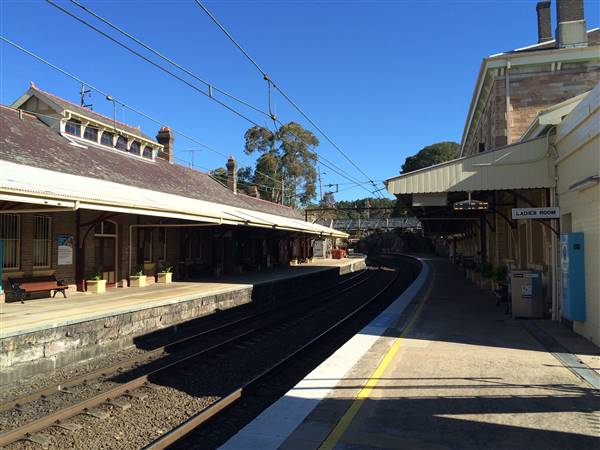 MT VICTORIA RAILWAY STATION (25/10/2016)