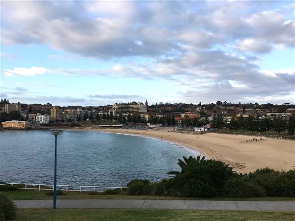 Coogee Beach North - South View (28/11/2016 - Credits: Mechele Axford)