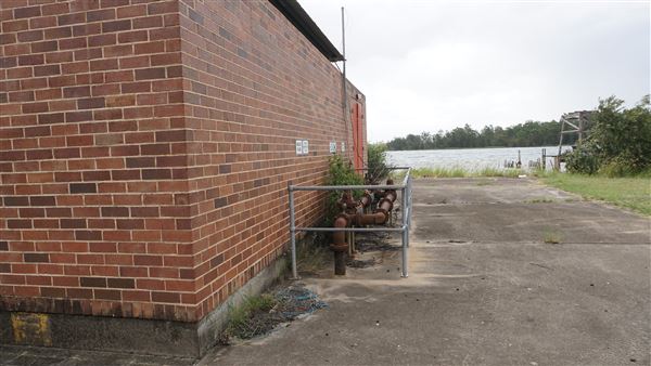 Prospect Reservoir - Warehouse / Industrial Building (6/03/2019 - Credits: Shannon Wheeler)