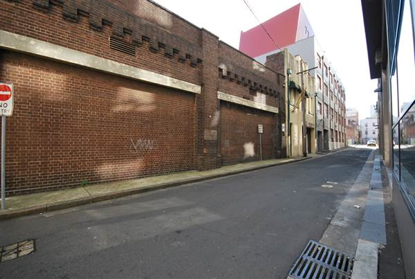 Chippendale (18/03/2021 11:22:20 PM)