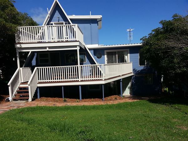 Malua Bay - Private House Available (8/11/2014 - Credits: Scarvell)