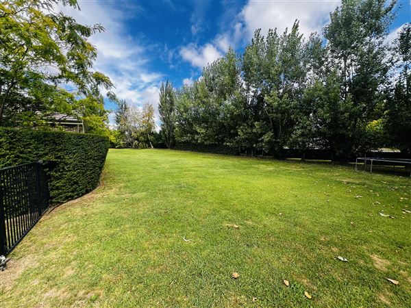 Private House - Poplars Estate (14/02/2024 - Credits: submitted by: Melissa Buesnel)